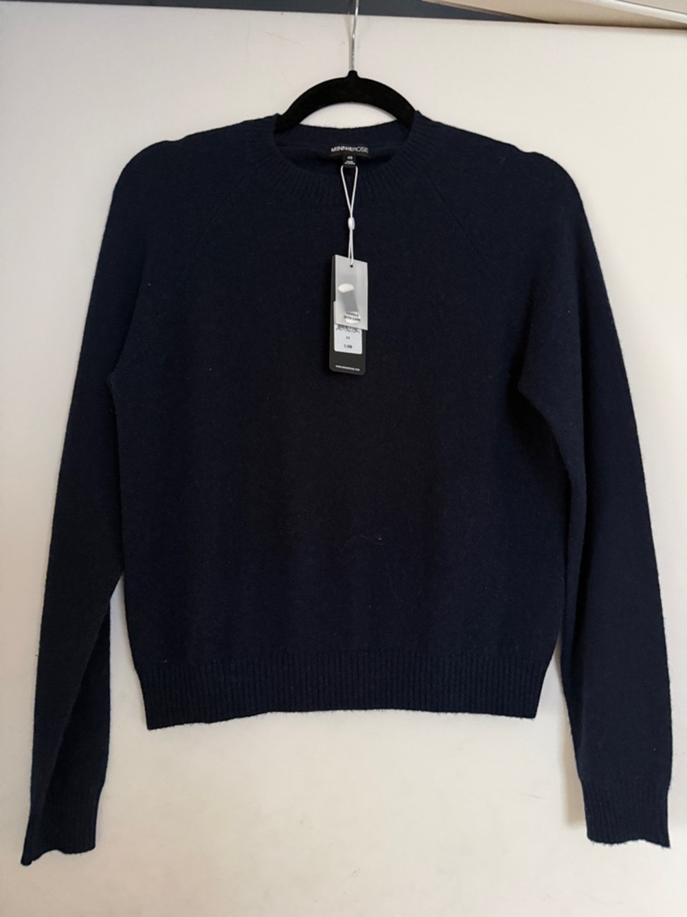 Minnie rose crew neck raglan sleeve ribbed cuff and hem cashmere sweater NWT